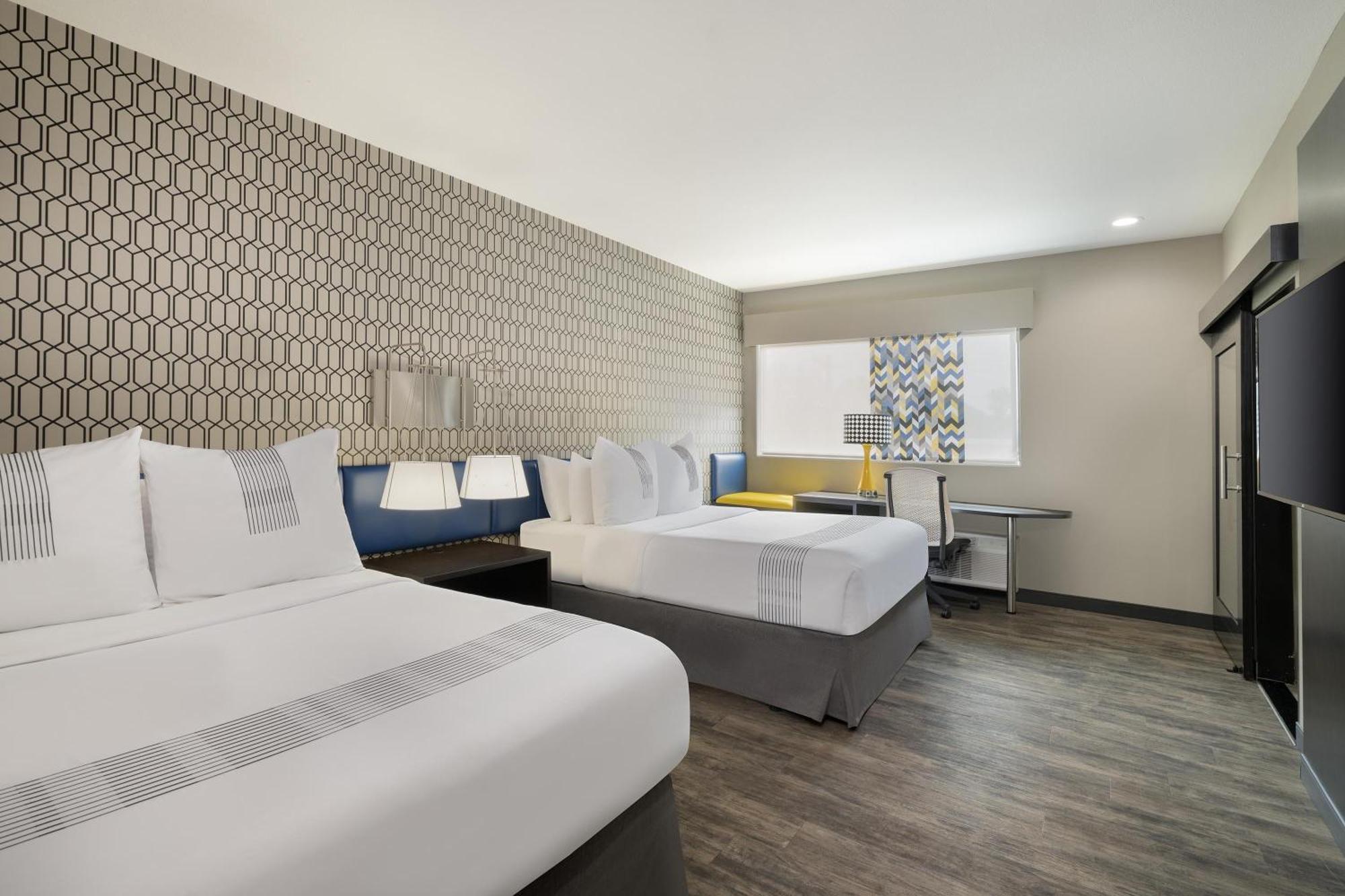 Glo Best Western Tulsa-Catoosa East Route 66 Exterior foto
